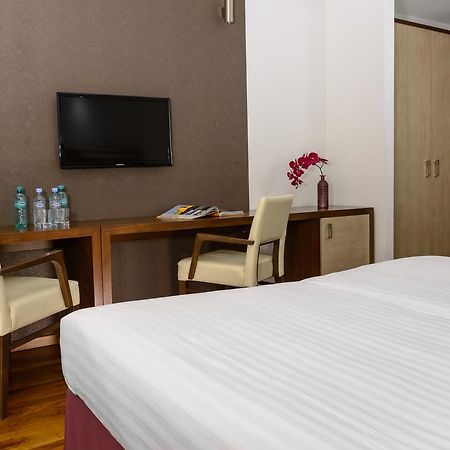 City5 Rooms & Suites By Lsa Skopje Eksteriør bilde