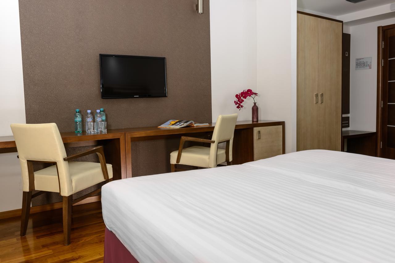 City5 Rooms & Suites By Lsa Skopje Eksteriør bilde